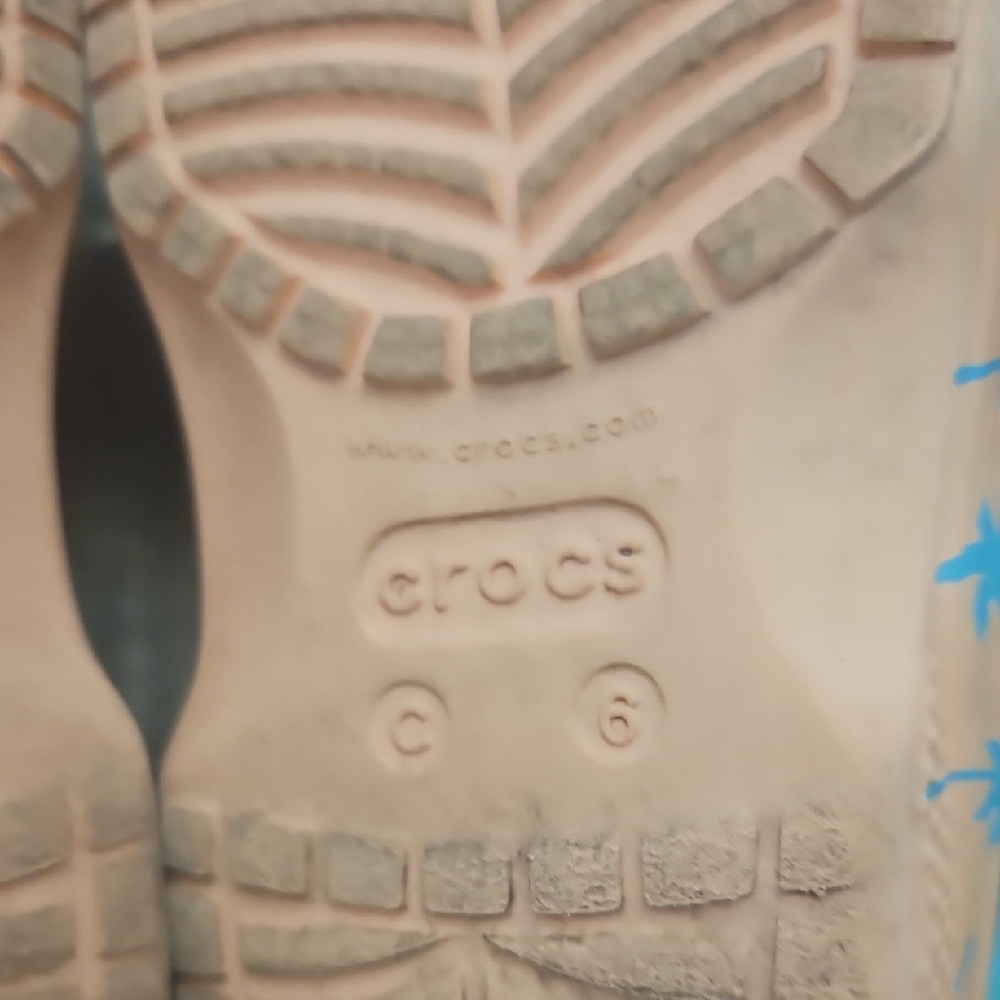 Tropical Toddler Crocs - Picture 5 of 6